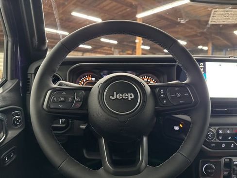 New 2026 Jeep Gladiator Mojave image 16