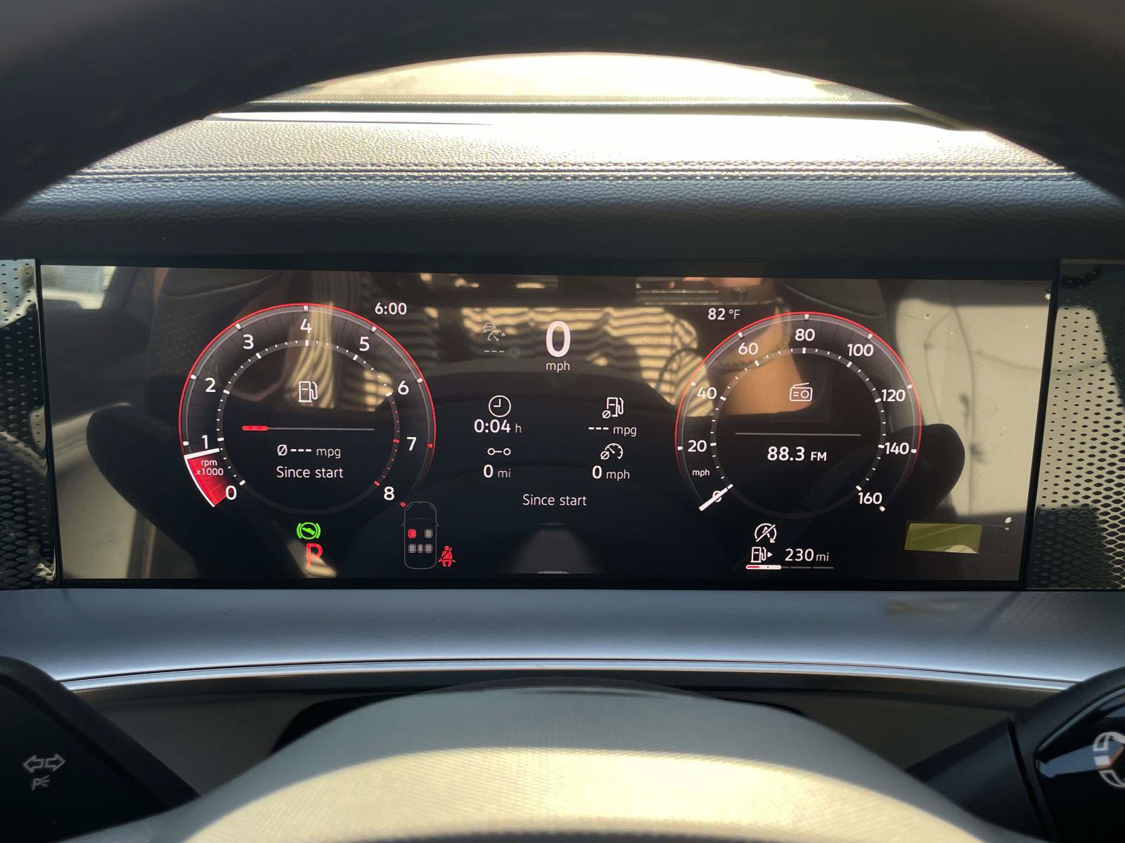 New 2026 Volkswagen Tiguan SE R-Line FWD image 23