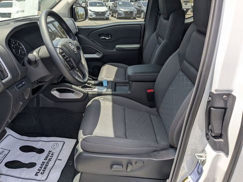 New 2025 Nissan Frontier SV image 20
