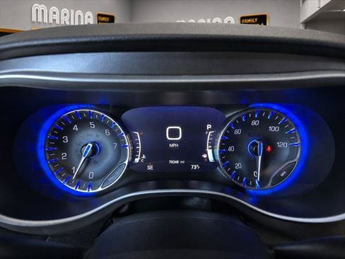 Certified 2022 Chrysler Pacifica Touring-L FWD image 31