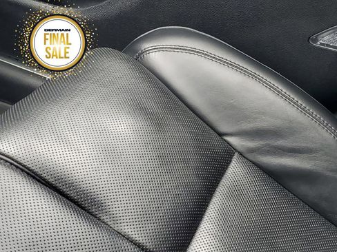 Used 2022 Lincoln Corsair Reserve w/ Equipment Group 201A image 25