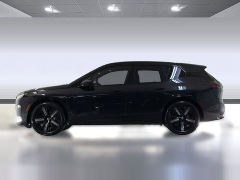 Used 2024 BMW iX xDrive50 AWD/4WD image 2