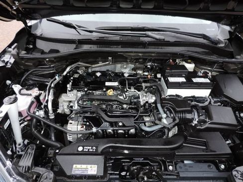 Used 2026 Toyota Corolla Cross L FWD image 17