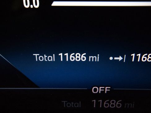 Used 2024 BMW X7 xDrive40i image 24