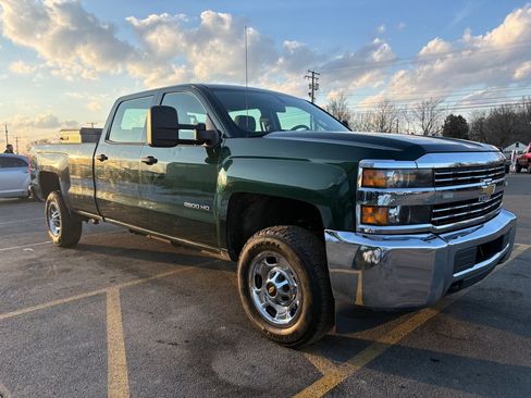 Used 2016 Chevrolet Silverado 2500 W/T image 4