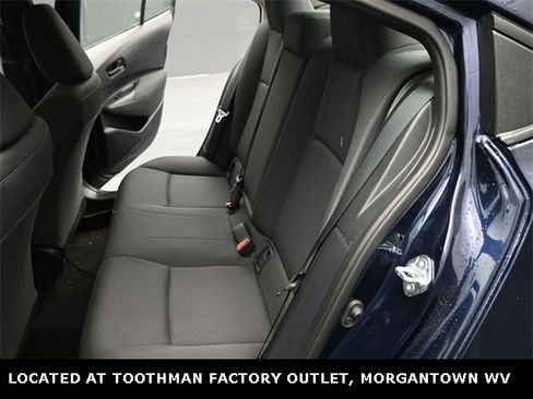 Used 2025 Toyota Corolla LE image 10