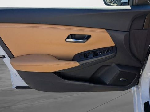 New 2025 Nissan Sentra SV w/ SV Premium Package FWD image 11