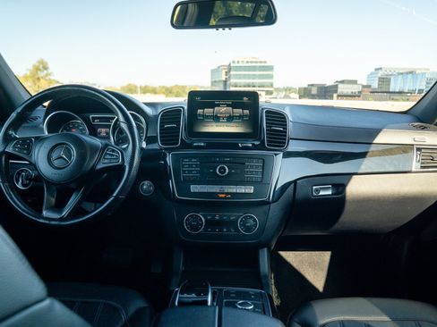 Certified 2017 Mercedes-Benz GLS 450 4MATIC image 19