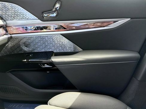 New 2025 BMW 760i xDrive AWD/4WD image 22