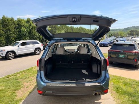 Used 2019 Subaru Forester w/ Alloy Wheel Package AWD/4WD image 15