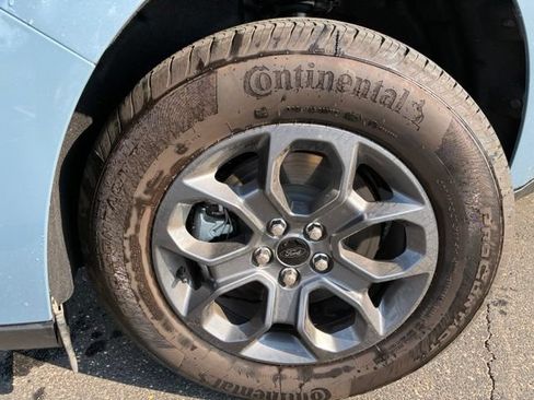 Used 2025 Ford Maverick XLT w/ Equipment Group 302A AWD/4WD image 10