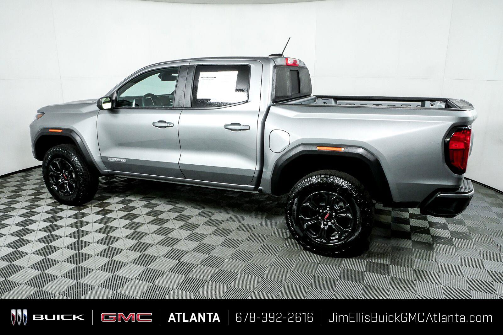 Used 2025 GMC Canyon Elevation w/ Convenience Package RWD image 29