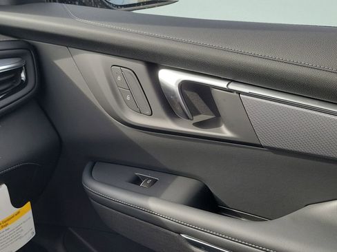New 2026 Buick Enclave Sport Touring w/ Power Package FWD image 16