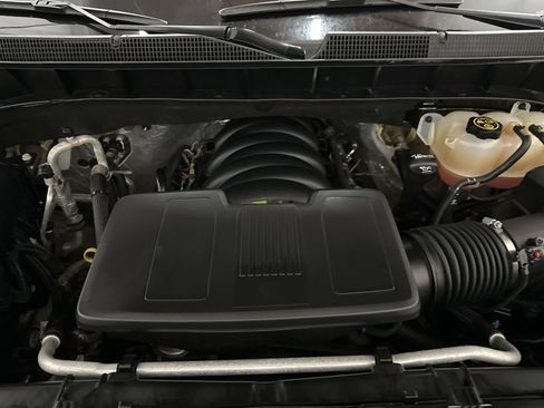 Used 2021 Chevrolet Silverado 1500 LTZ w/ LTZ Convenience Package II AWD/4WD image 7