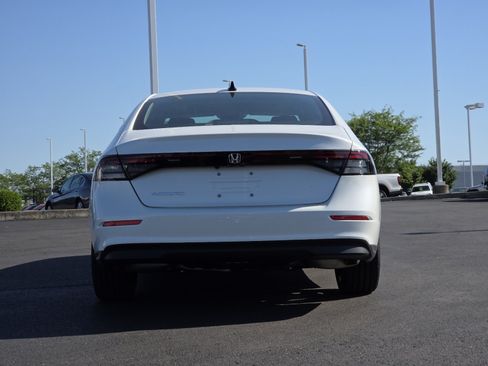 New 2026 Honda Accord SE image 16
