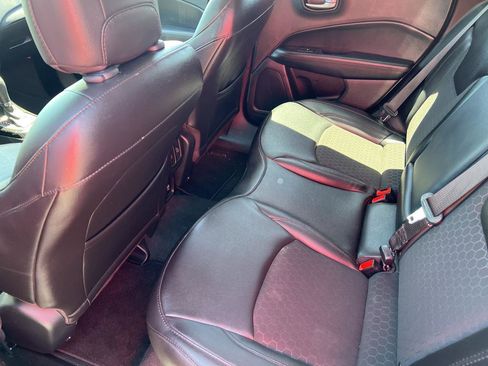 Used 2019 Jeep Compass Altitude image 15