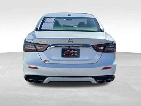 Used 2023 Nissan Maxima SV w/ Floor Mat Group image 6