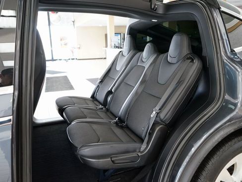 Used 2017 Tesla Model X 75D image 49