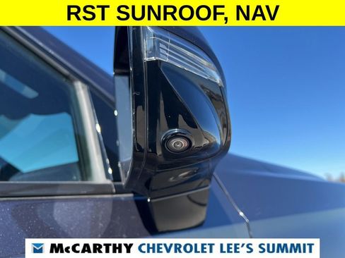 Used 2022 Chevrolet Suburban RST w/ Luxury Package image 29