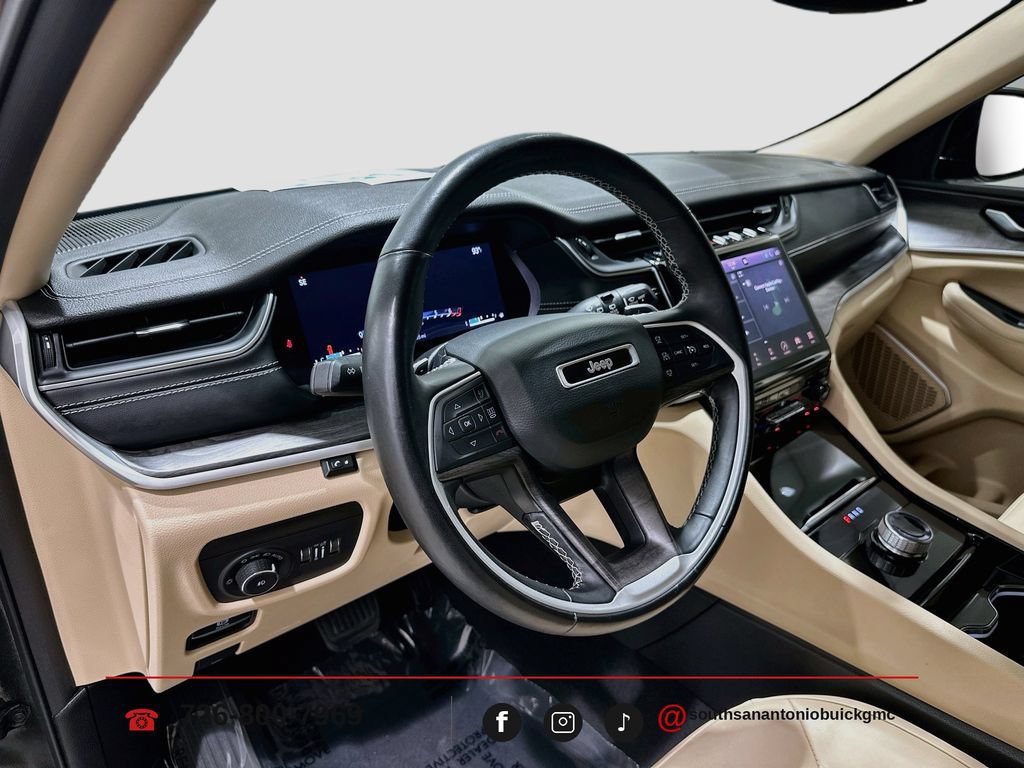 Used 2022 Jeep Grand Cherokee L Limited RWD image 10