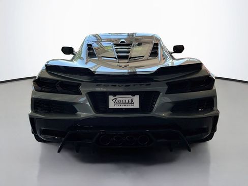 Used 2024 Chevrolet Corvette Z06 RWD image 6