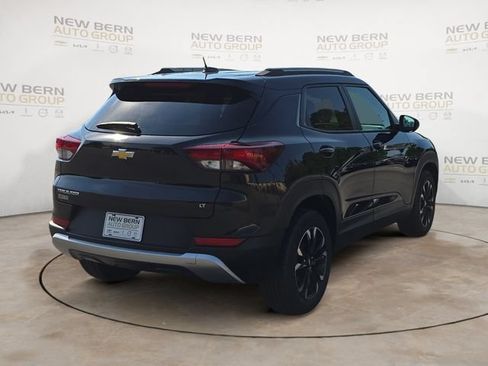 Used 2023 Chevrolet TrailBlazer LT FWD image 5