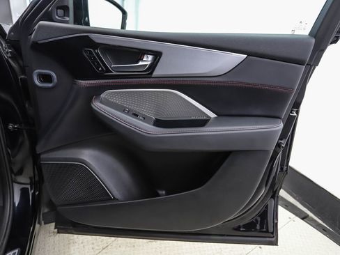 Used 2023 Acura MDX A-Spec image 30