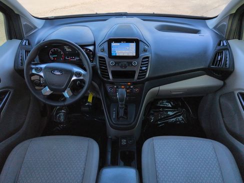 Used 2020 Ford Transit Connect XLT image 14