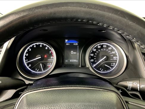 Used 2024 Toyota Camry SE FWD image 13