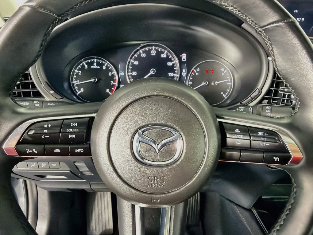 Used 2025 MAZDA CX-30 AWD 2.5 S w/ Preferred Package image 16
