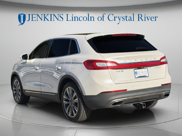 Used 2017 Lincoln MKX Reserve w/ Driver Assistance Package AWD/4WD image 9