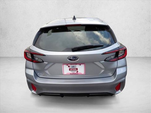 Used 2024 Subaru Impreza 2.0i AWD/4WD image 3