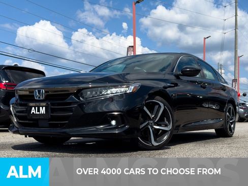 Used 2022 Honda Accord Sport image 2