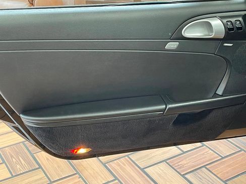 Used 2007 Porsche Cayman image 19