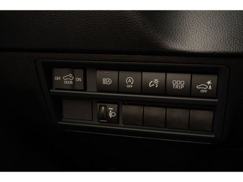 Used 2026 Toyota Tundra SR5 w/ TRD Off-Road Premium Package AWD/4WD image 29