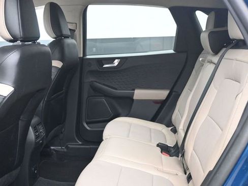 Certified 2020 Ford Escape Titanium AWD/4WD image 5