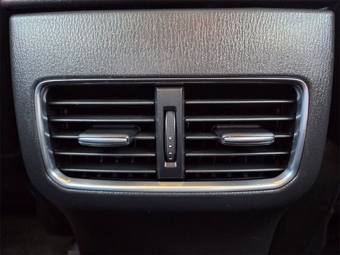 Used 2018 MAZDA CX-5 Touring w/ Preferred Equipment Package image 20