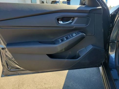 Certified 2025 Honda Accord SE image 19