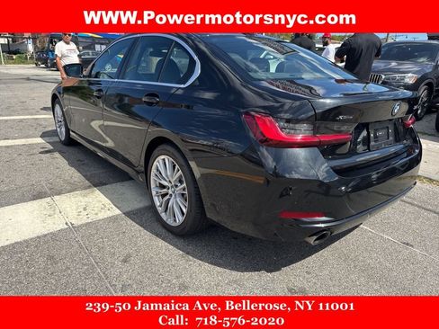 Used 2024 BMW 330e xDrive w/ Convenience Package image 3