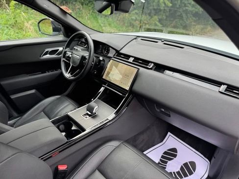 Used 2025 Land Rover Range Rover Velar Dynamic SE AWD/4WD image 19