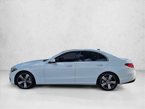 Used 2022 Mercedes-Benz C 300 Sedan image 9