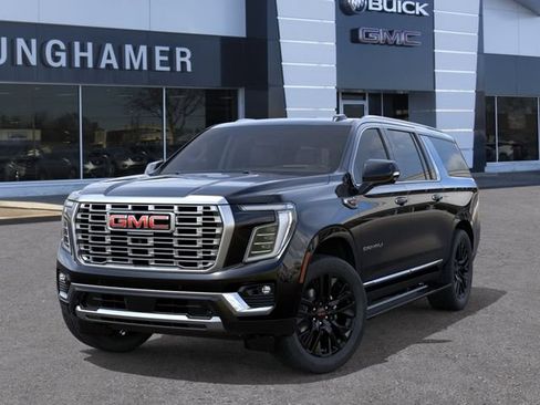 New 2026 GMC Yukon XL Denali w/ Sun & Power Step Package AWD/4WD image 6