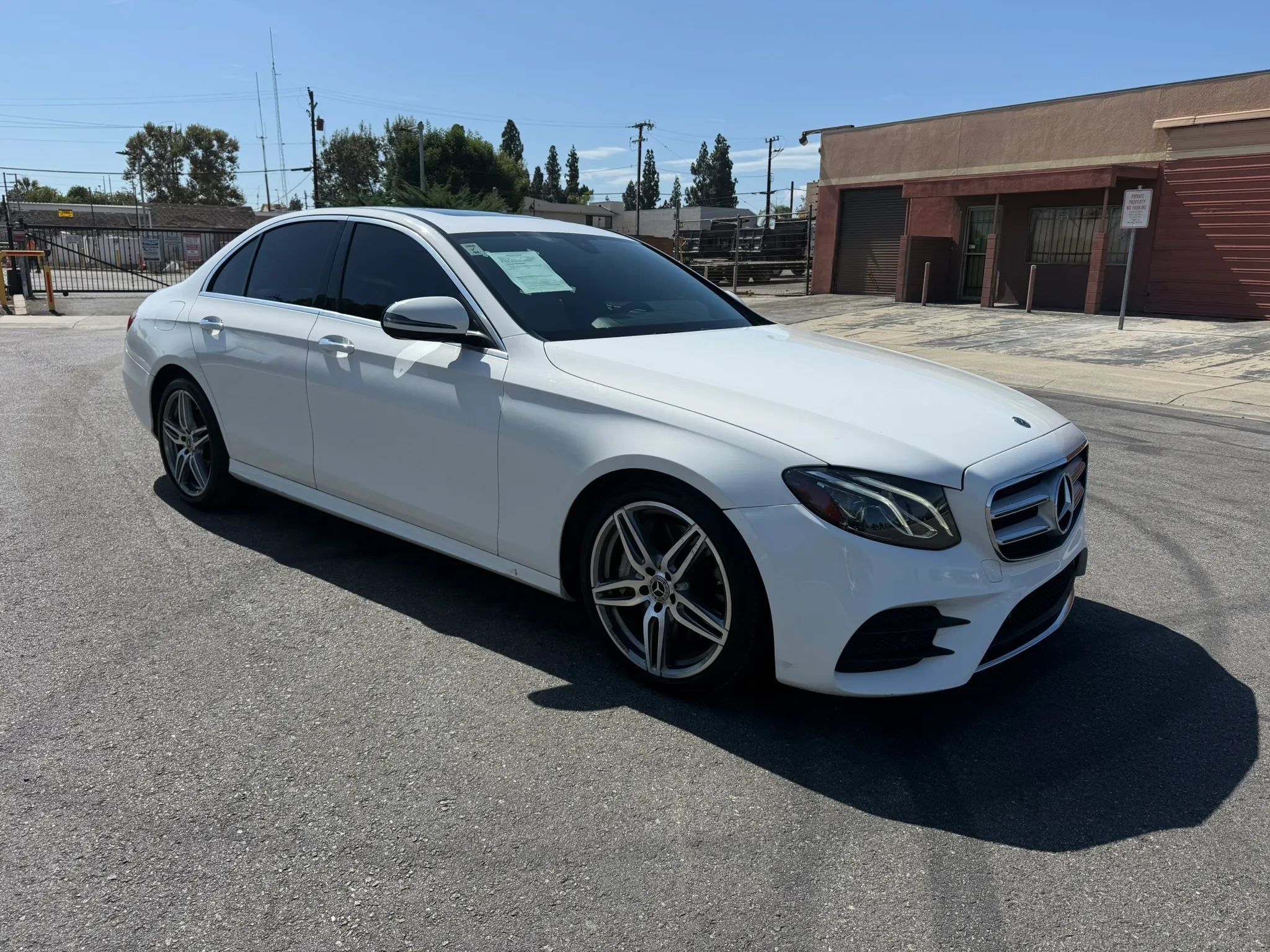 Used 2020 Mercedes-Benz E 350 Sedan image 3
