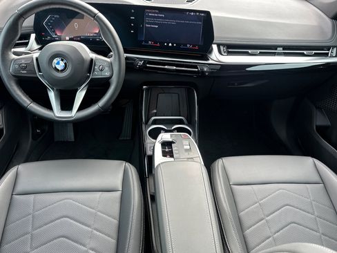 Used 2025 BMW X1 xDrive28i w/ Convenience Package image 17