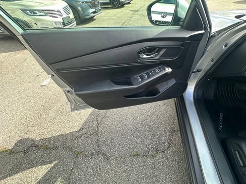 Used 2024 Honda Accord EX image 8