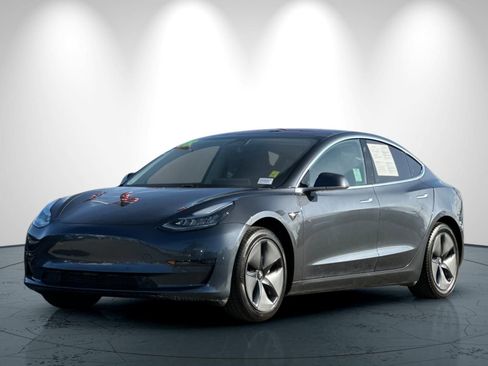 Used 2018 Tesla Model 3 Long Range image 8