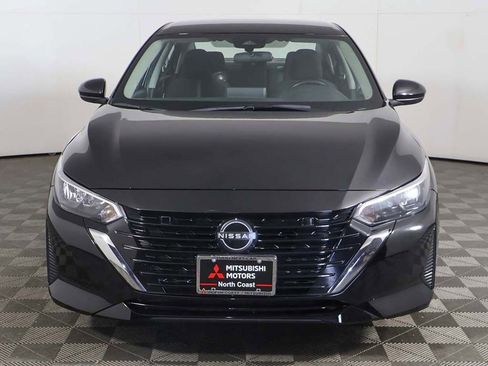 Used 2024 Nissan Sentra SV FWD image 9