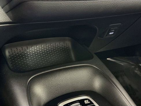 Certified 2024 Toyota Corolla SE FWD image 25