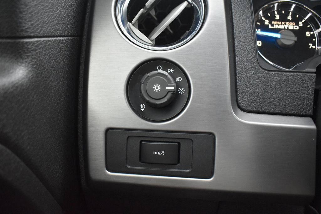 Used 2014 Ford F150 Limited AWD/4WD image 16