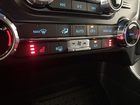 Used 2025 Ford F150 XLT w/ Equipment Group 302A MID image 29